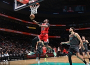 开云体育app-关于凯尔特人险胜黄蜂，克莱惊艳世界的信息