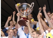 开云官网-澳大利亚队夺得团体赛季军，斩获奖杯