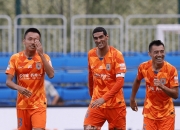 开云APP-关于江苏苏宁与山东鲁能进行激烈角逐的信息