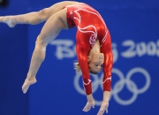 开云体育中国官网-多特蒙德血拼德国，皮克统治全场，一场战术与意志的较量