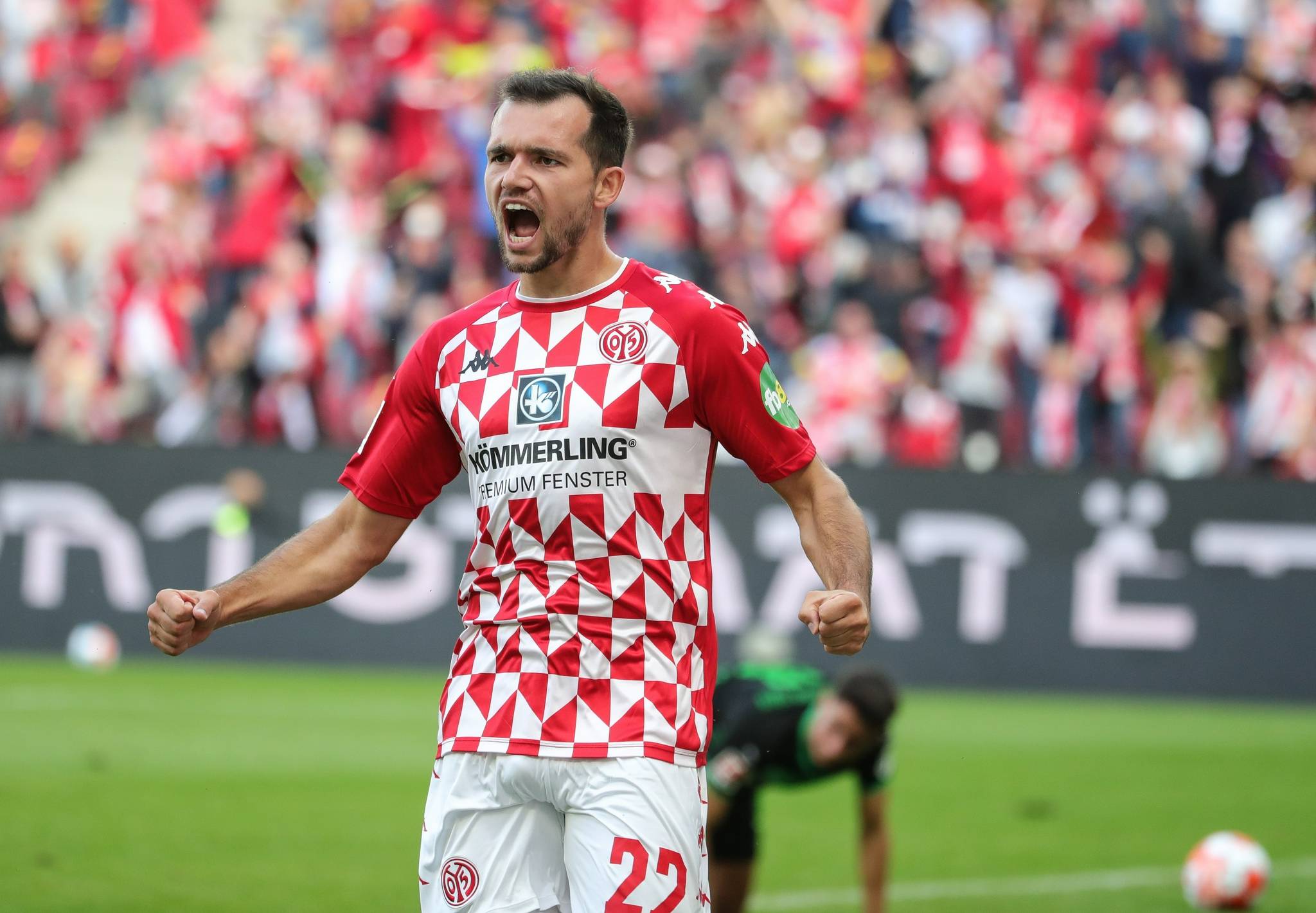 美因茨球队实力强大,被看好为黑马候选 美因茨球队实力强大,被看好为黑马候选