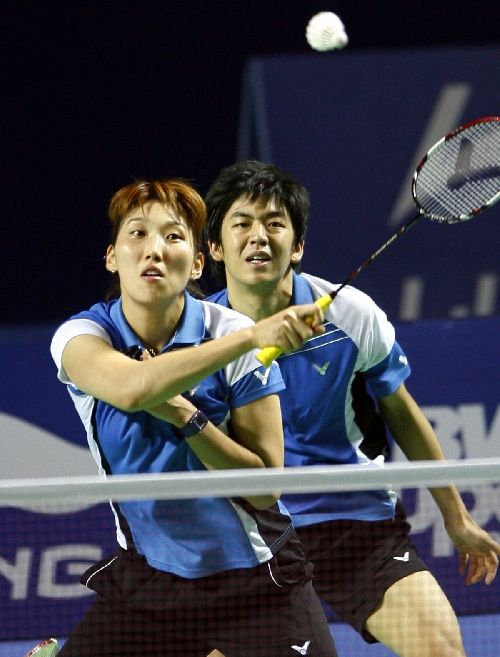 包含马来西亚羽毛球队横扫韩国羽毛球队，陶菲克高光表现的词条