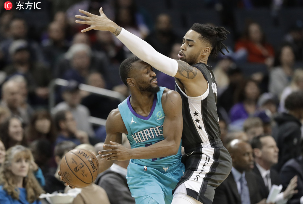 菲律宾男篮险胜黄蜂，拉塞尔三分雨点燃全场的简单介绍