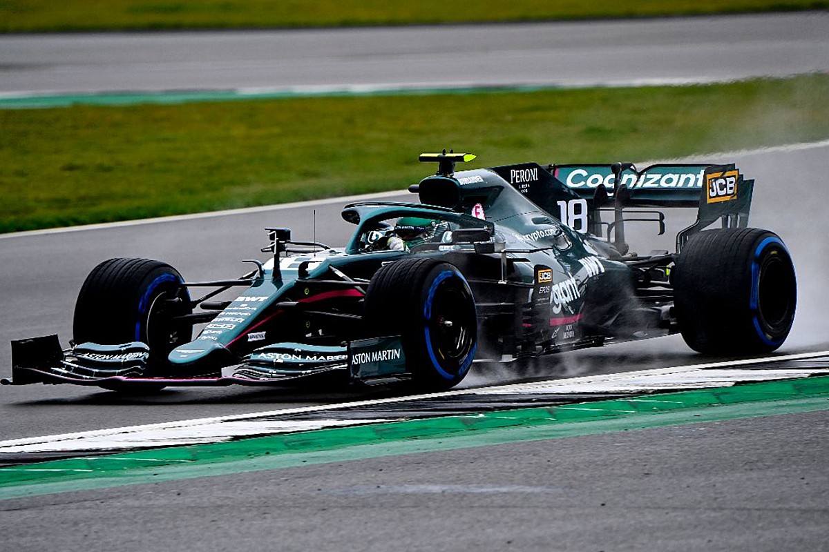 威廉姆斯完胜红牛二队，汉密尔顿高光表现的简单介绍