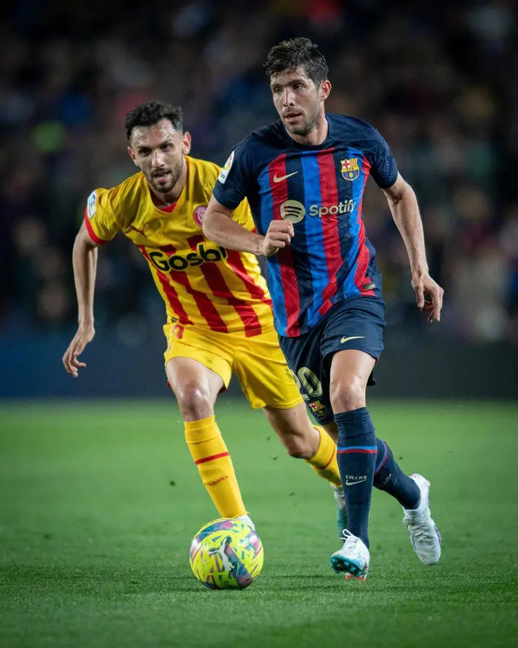 斯图加特势如破竹，继续领跑积分榜的简单介绍