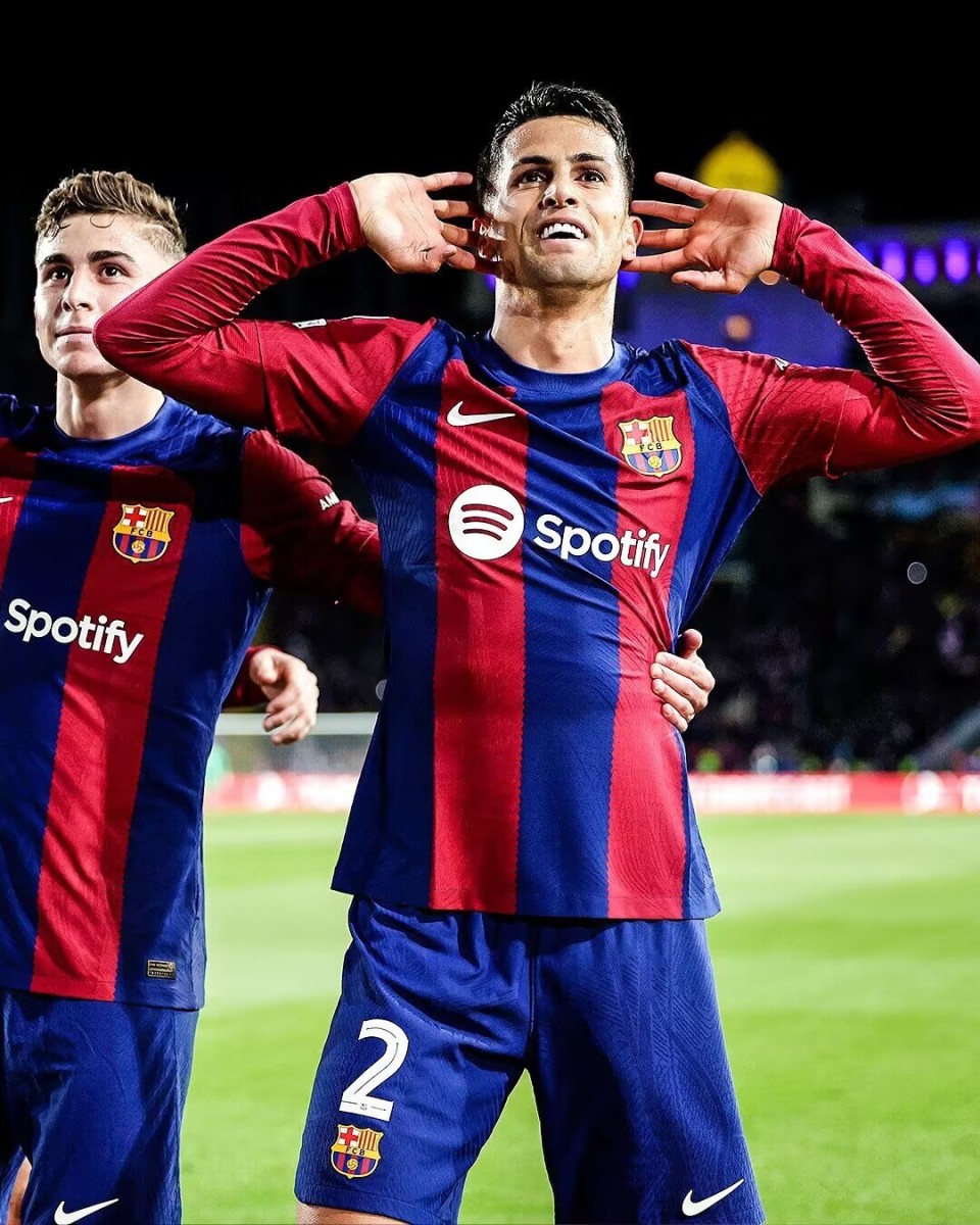 巴萨神勇晋级，向八强迈进的简单介绍