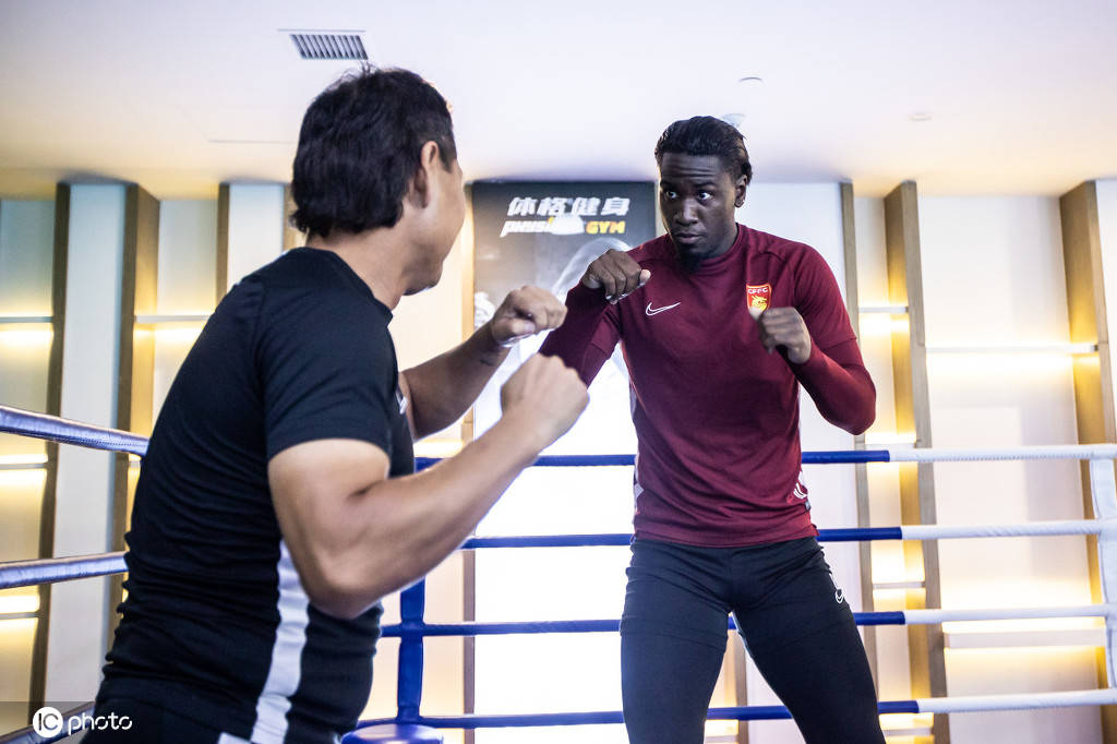 华夏幸福备战关键比赛，士气高昂的简单介绍