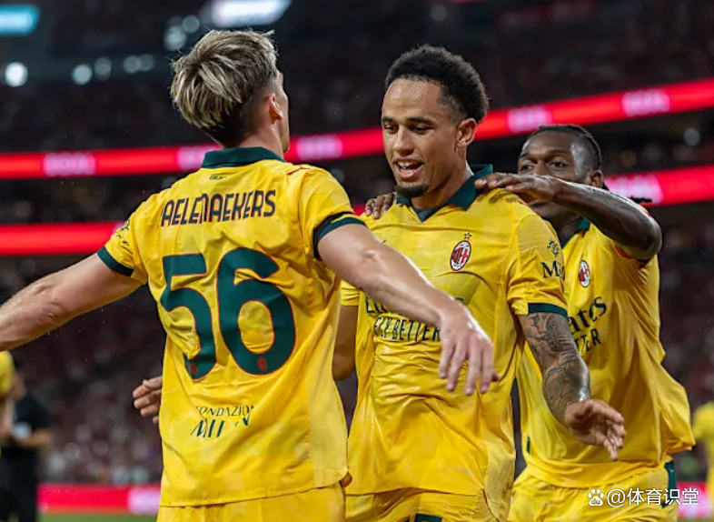 关于AC米兰主帅透露阵容变动，球队备战迫在眉睫的信息