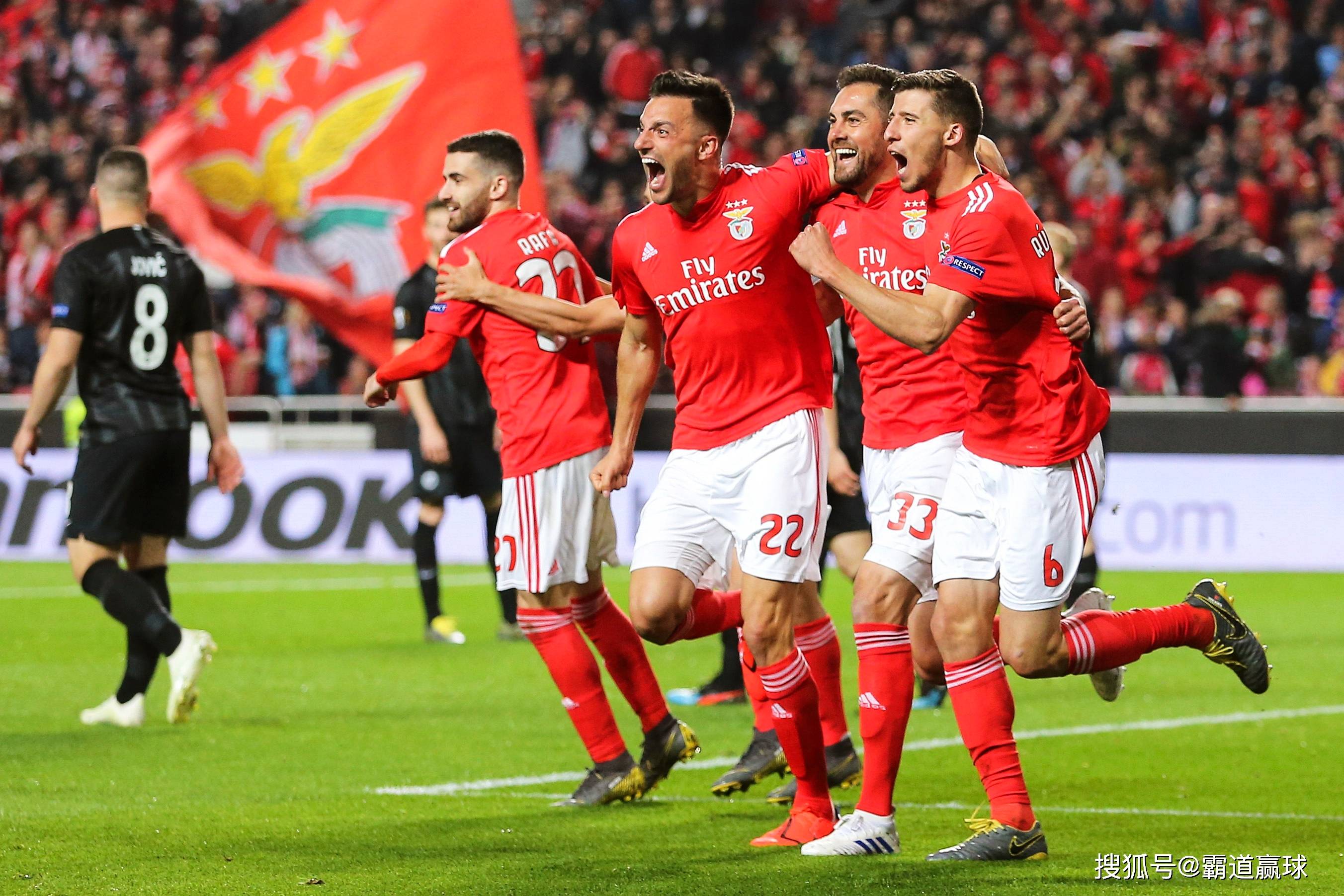 罗马主场逆转切尔西，锁定小组头名的简单介绍