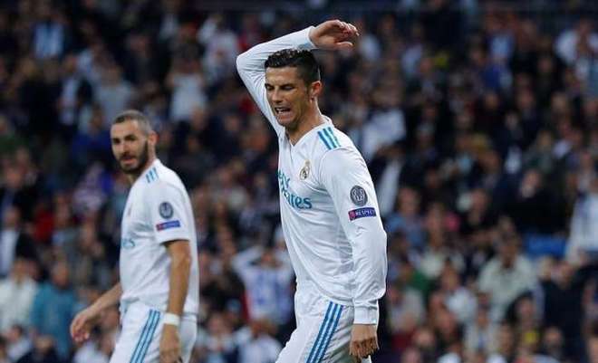 阿根廷逆转巴萨，科曼完成帽子戏法的简单介绍