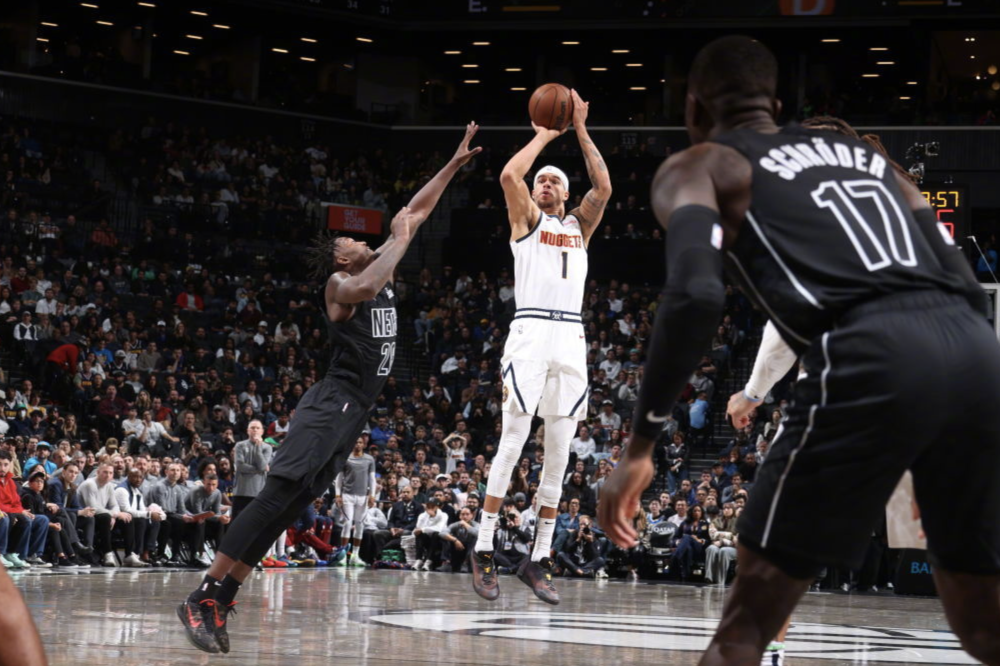 上海队碾压鹈鹕，约基奇关键制胜的简单介绍