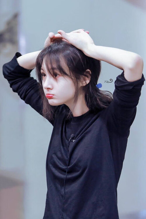 马克西爆发难救主,老鹰最后时刻绝杀尼克斯