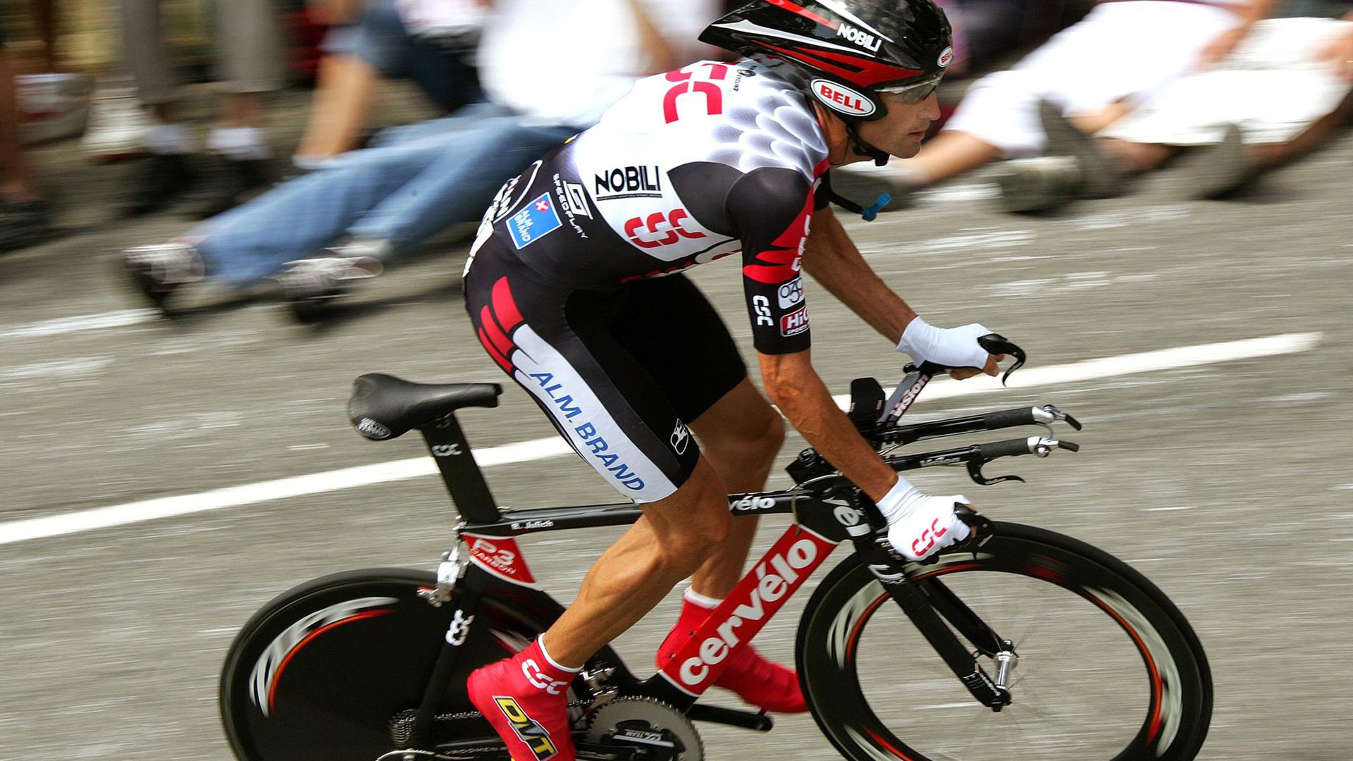 掘金强势拿下广厦队，布伦森欧冠半决赛接管比赛，跨越东西方的统治力之夜